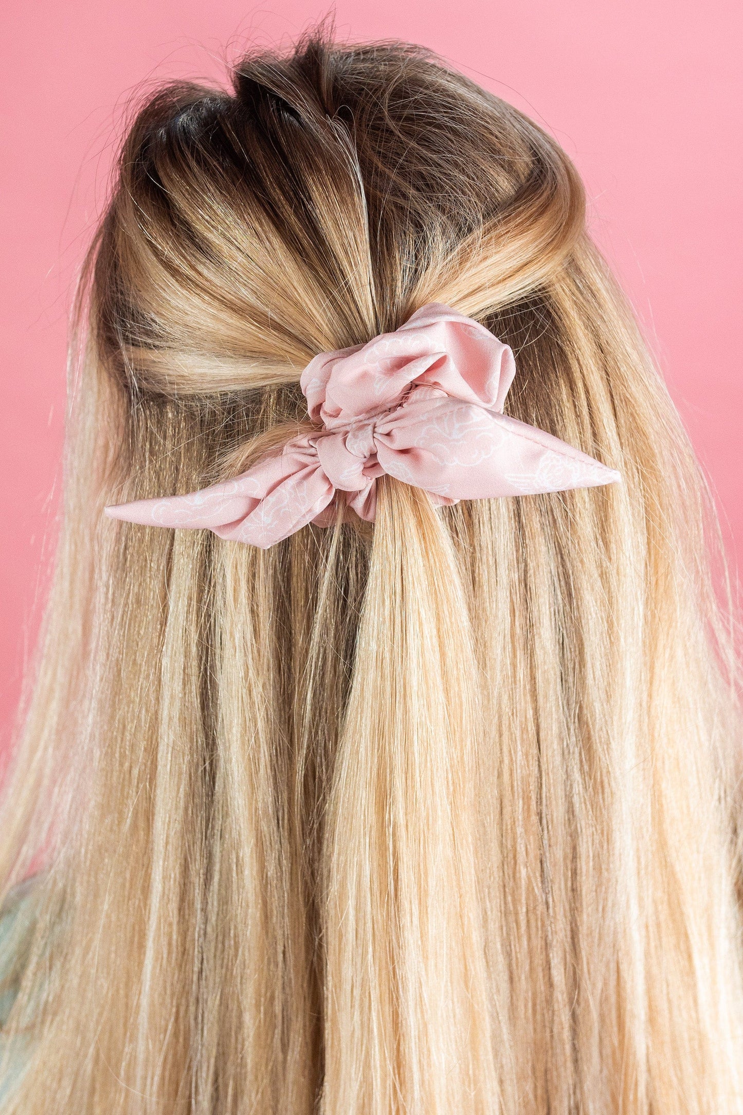 SheRatesDogs: Angel Pink Scrunchie