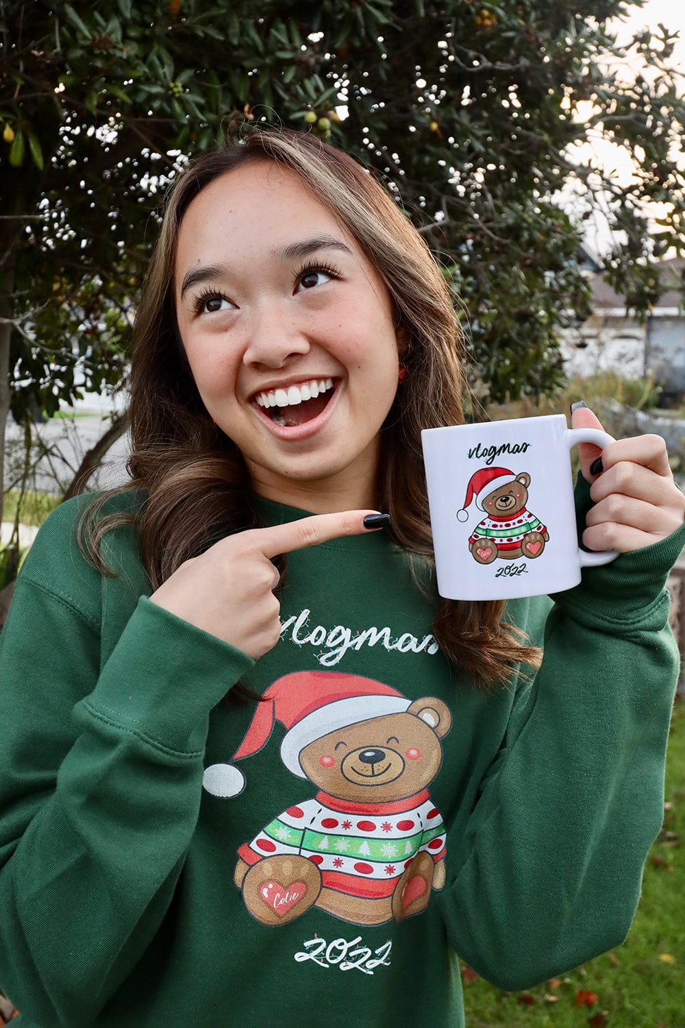 Nicole Laeno: Vlogmas 2022 Mug