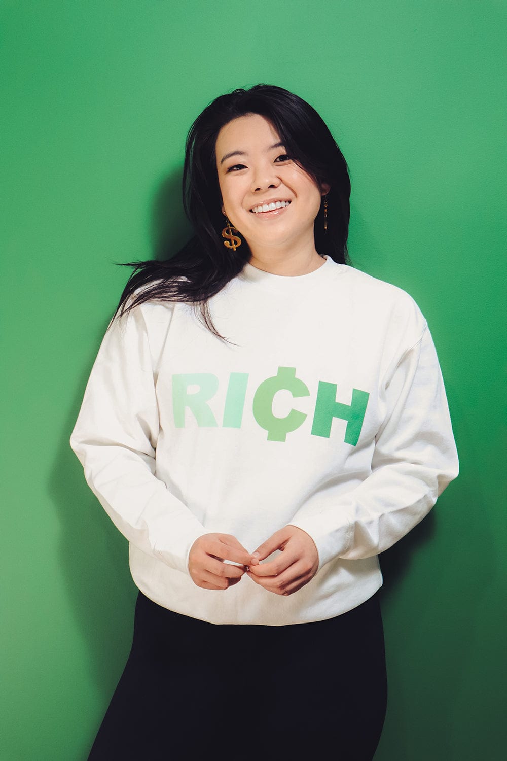 Vivian Tu: 'RICH' Crewneck